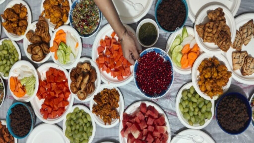 Meat-heavy meals a misconception: For Iftari, it’s dates, water, fruits, and light snacks