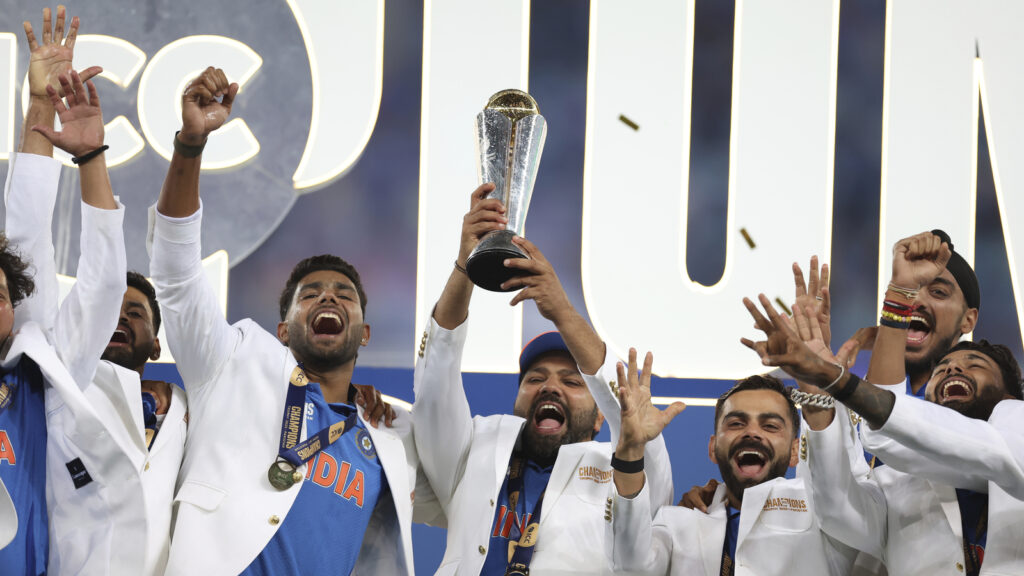 Men in Blue turn Men in White as Team India players sing, dance and celebrate with the Champions Trophy