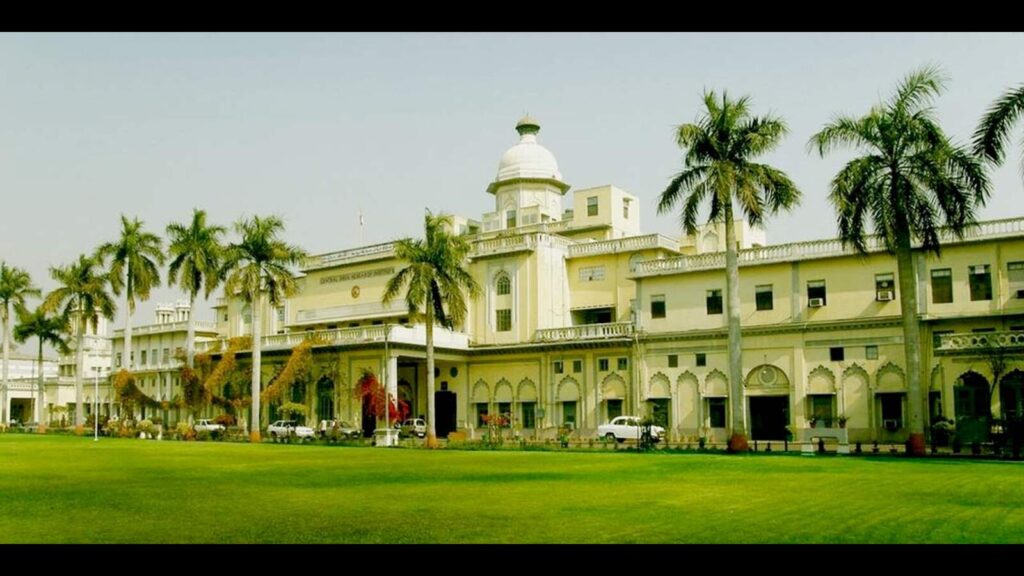 MoU signed to develop 3 heritage buildings as hotels in U.P.