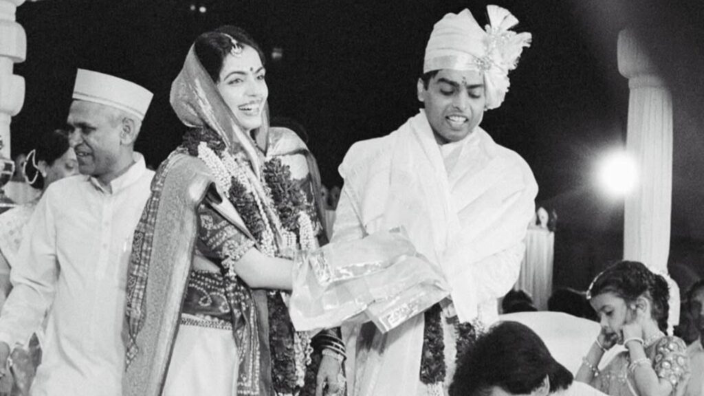 Nita Ambani and Mukesh Ambani’s wedding anniversary today: Throwback to what she wore on her big day 40 years ago | Fashion Trends