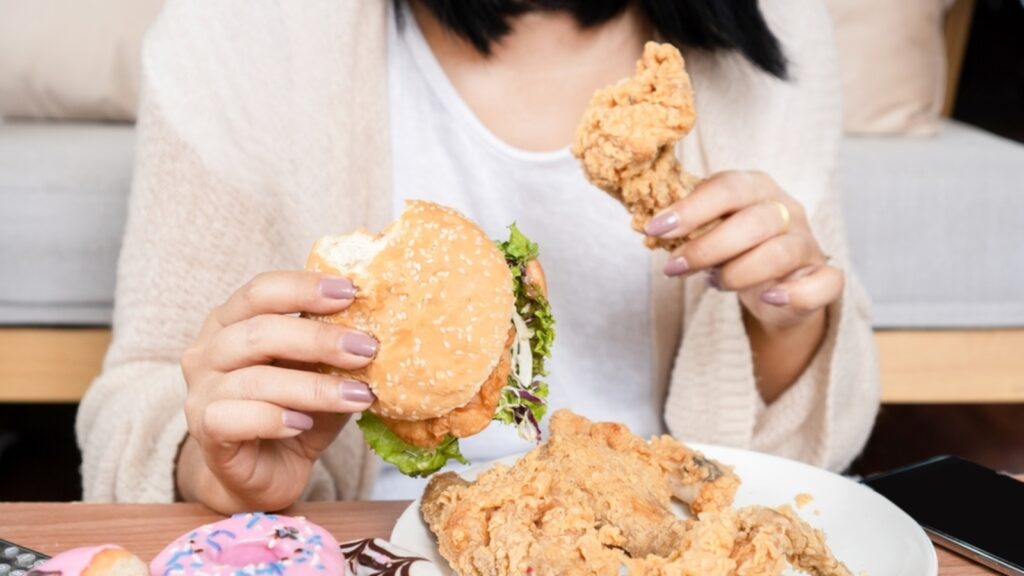 Overeating regularly? It can lead to infertility. Doctor explains the link | Health