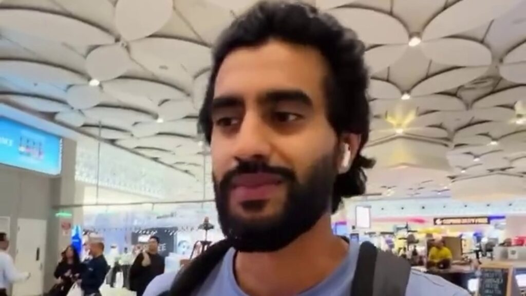 Pakistani man travels to India on IndiGo flight, surprises Mumbai airport officials | Trending