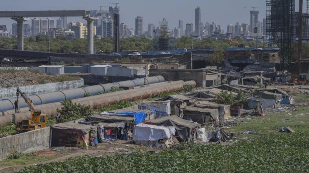 Prime Bandra plot under encroachment; Rlys promise action | Mumbai news
