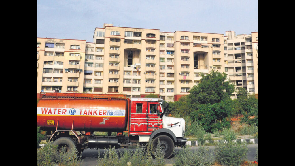 Pune civic body tightens rules on free water tankers to curb misuse