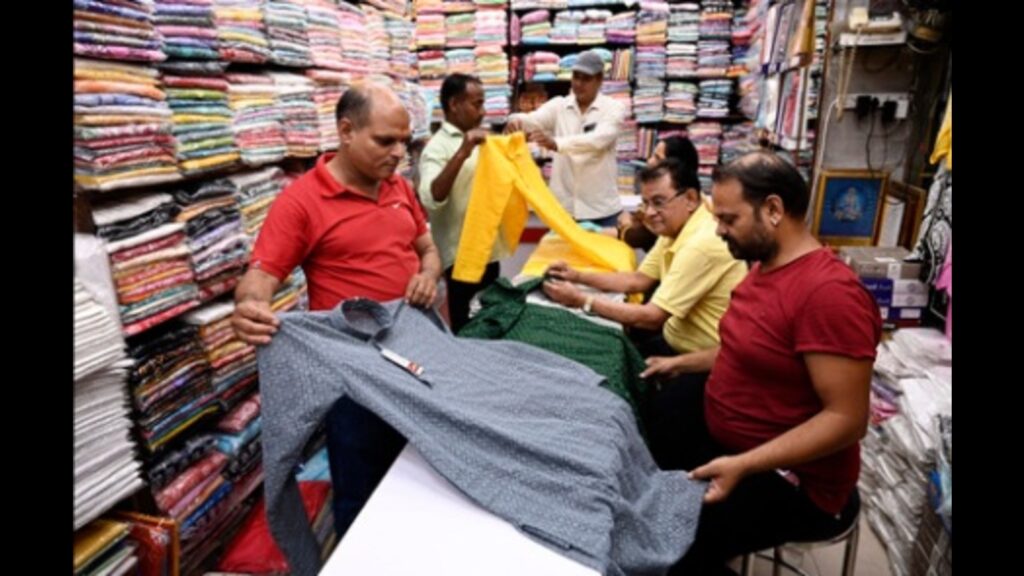 Ramzan, Eid shopping: In e-retail age, Old City shops make a killing