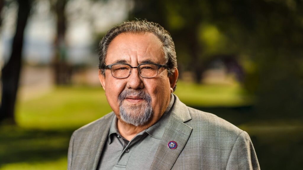 Rep. Raúl Grijalva family: Know about wife Ramona and their daughters