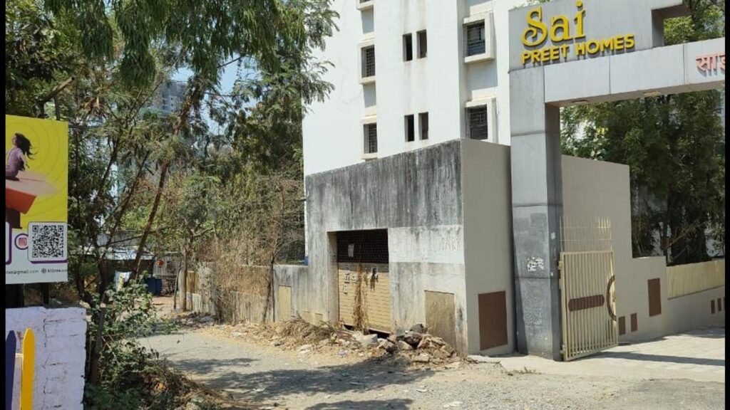 Residents of Balewadi societies fear demolition as they claim alteration of land records