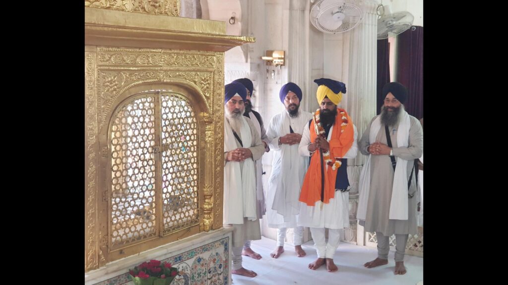 SGPC’s covert move: Takht Kesgarh Sahib jathedar takes charge in wee hours