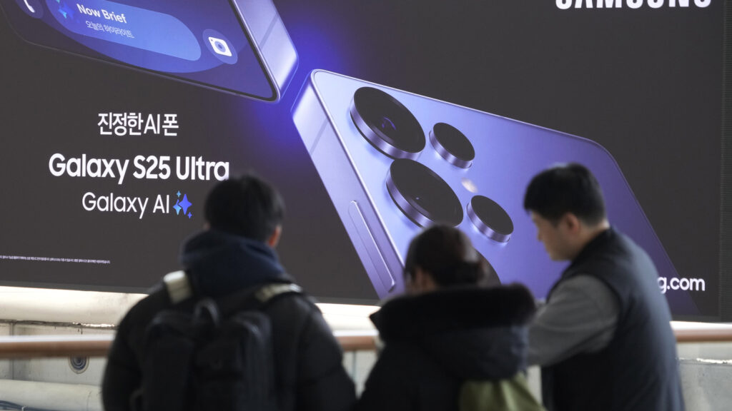 Samsung broadens AI phone lineup with 0 5G galaxy models