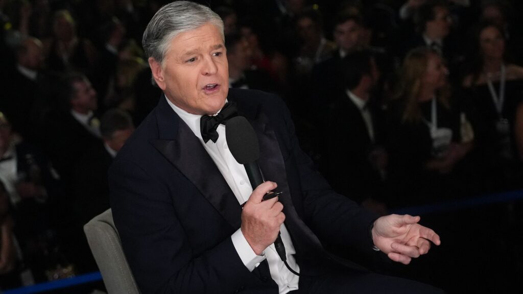 Sean Hannity tears into ‘loser’ Jimmy Kimmel for ‘unhinged’ jokes on Tesla vandalism