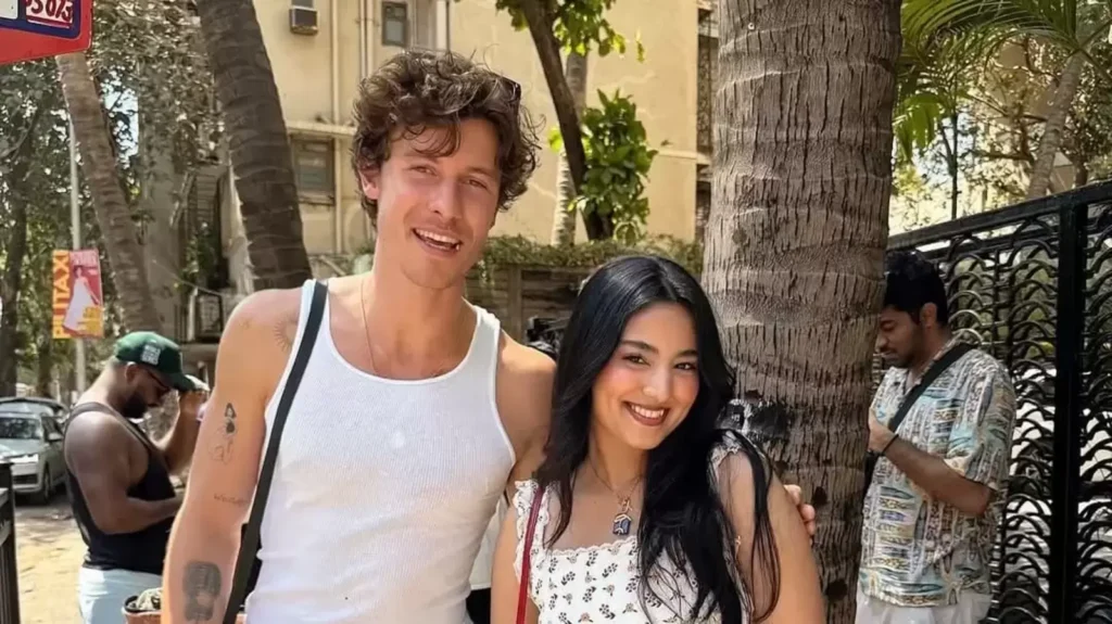 Shawn Mendes lands in Mumbai for Lollapalooza; fans react to his ‘chappal’ shopping in a ‘baniyan’