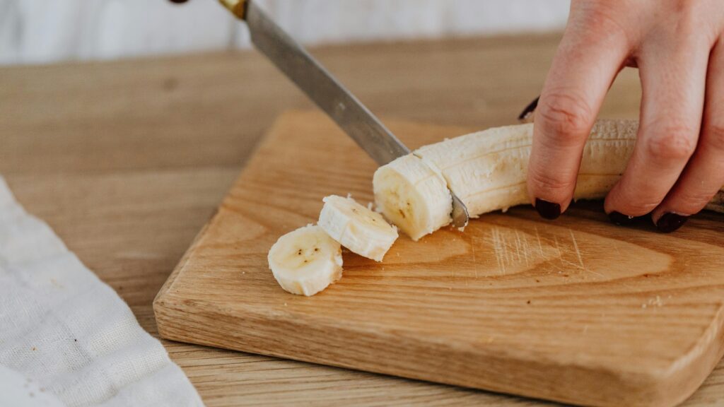Should you eat fruits early in the morning on an empty stomach? Expert reveals why it’s not a good idea | Health