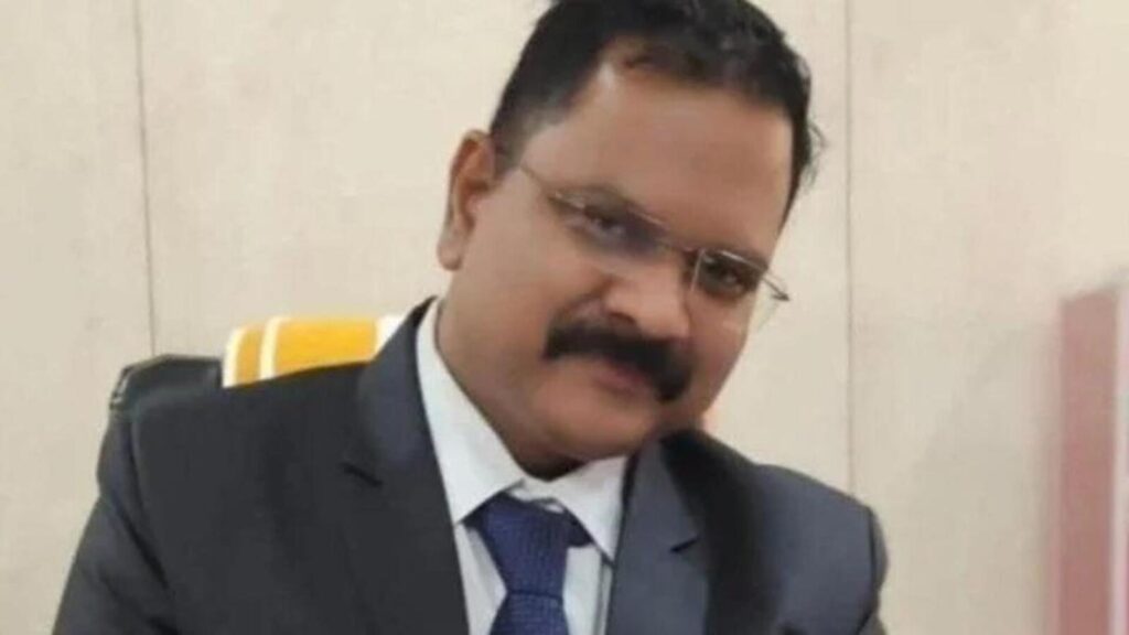 Suspended Ulhasnagar surgeon reinstated after public outcry | Mumbai news
