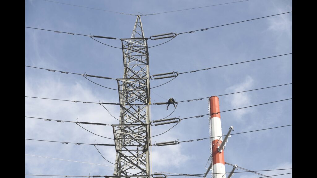 Taking new power connections in undeveloped colonies dearer now