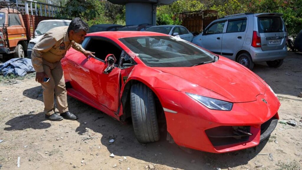 Technician called in to check Lamborghini Huracán that injured two in Noida