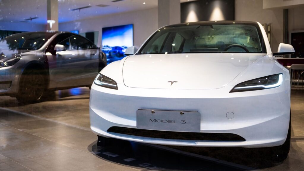 Tesla leases 4,000 sq ft showroom space in Mumbai’s BKC at ₹23.38 cr for 5 years, sets national record in lease rates