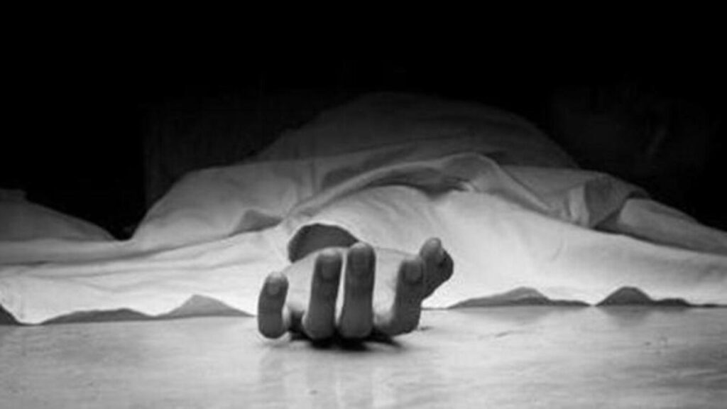 UP: Two killed after car runs over them in Hasanganj; two others critical | Mumbai news
