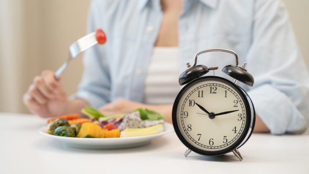 Want to be on calorie deficit? Expert breaks down 2 meals a day plan with protein shake to burn calories | Health