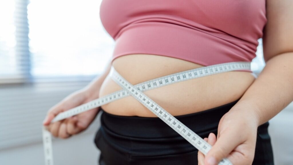 Want to get rid of belly fat in 3 months? Fitness trainer shares 8 simple steps to help you achieve a snatched waist | Health