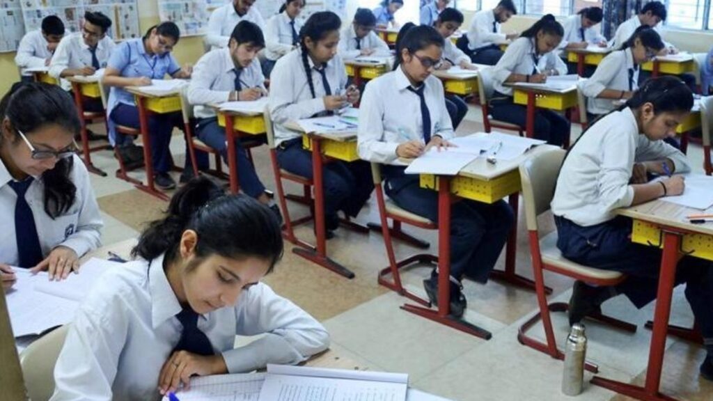 West Bengal Police make arrangements for Class 12 students to help them reach exam centres in wake of SFI protest