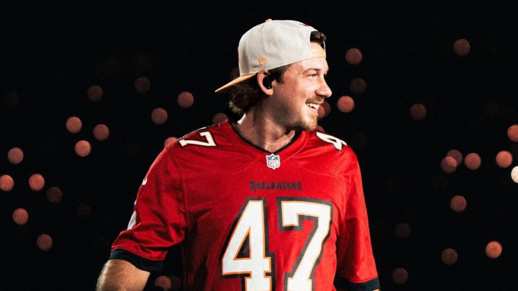 ‘What did Morgan Wallen whisper in Mikey Madison’s ear?’ SNL fans speculate after walk-off | Hollywood