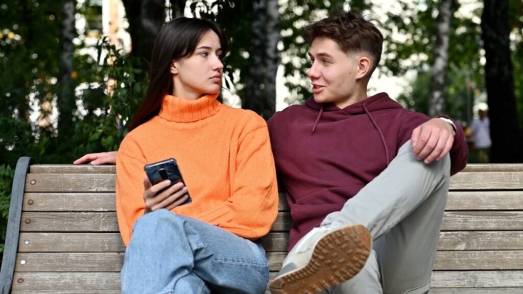 What if the person you’re obsessed with isn’t right for you? Dating coach explains what is limerence, how it affects us