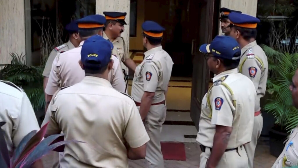 ‘Living corpse’: Mumbai man’s mother pens emotional note after he dies blaming wife | Latest News India