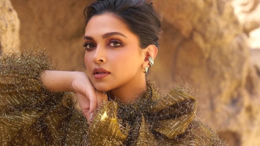‘Mother’ Deepika Padukone is flawless, shines in gold Sabyasachi dress at Forbes event: Pics | Fashion Trends