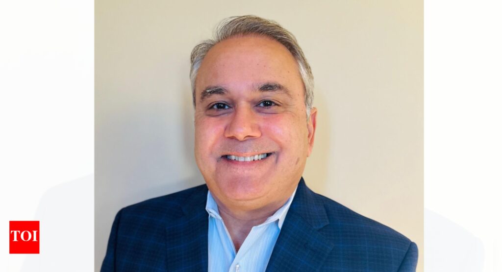 Indian American Gautam Bhatia elected as Naperville Township trustee