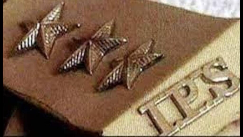7 district police chiefs among 15 IPS officers shifted in U.P.