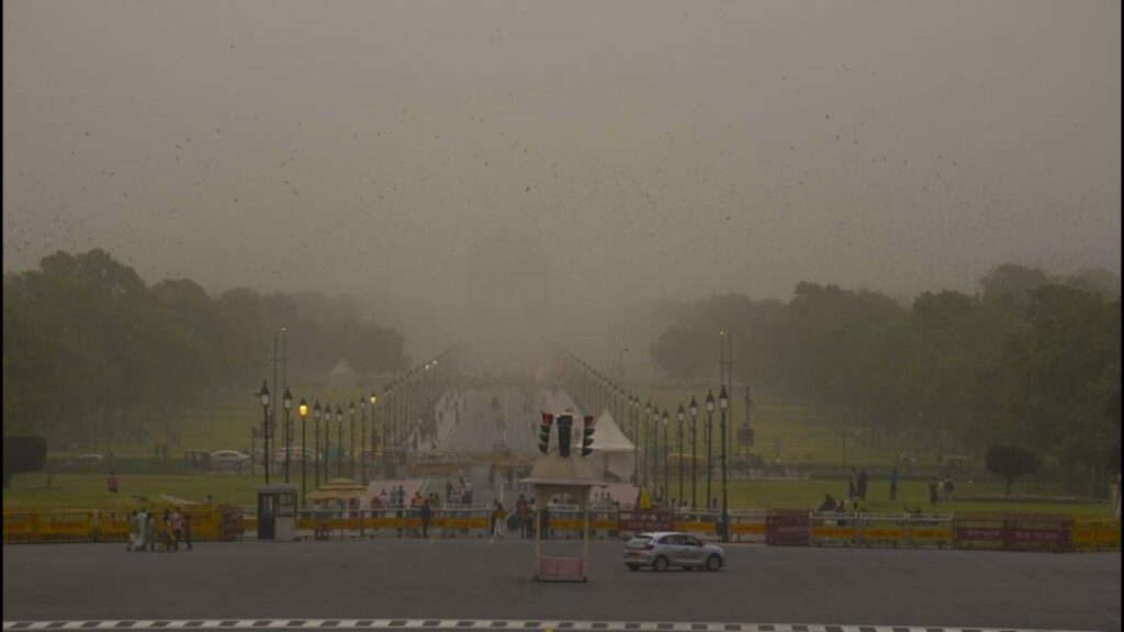 A storm blows away the heat | Latest News Delhi