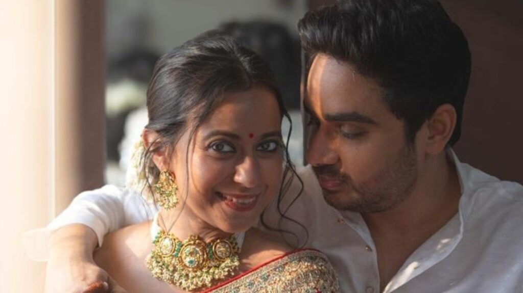 Actors Ronjini Chakraborty and Ashish Verma get hitched, call the phase magical