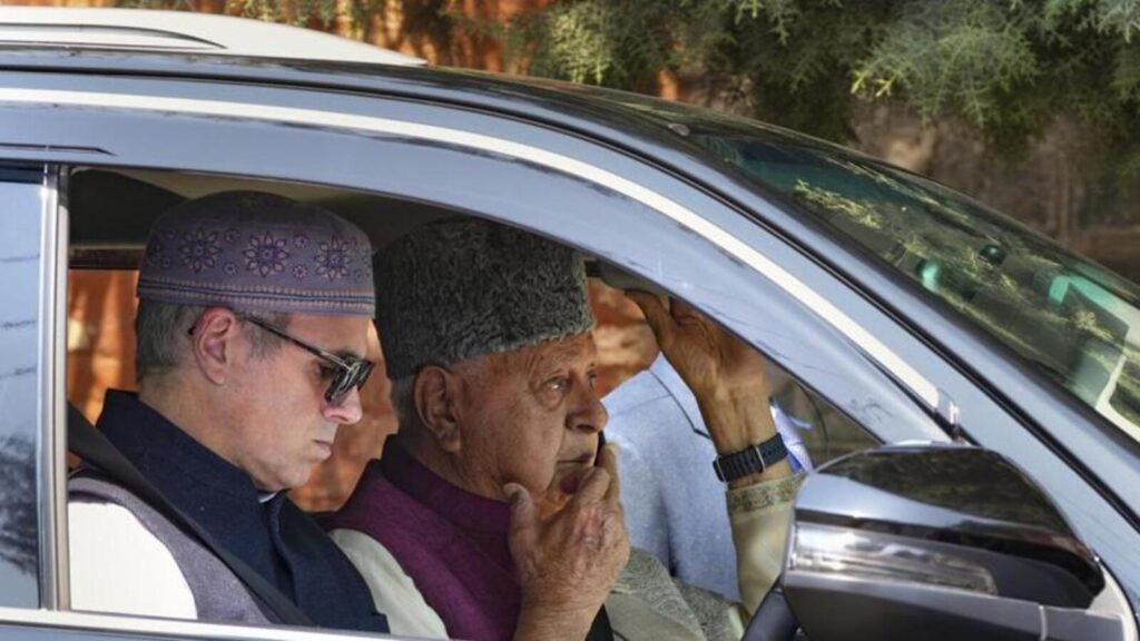 After transfer of 48 JKAS officers, NC, Congress urge Sinha to respect public mandate