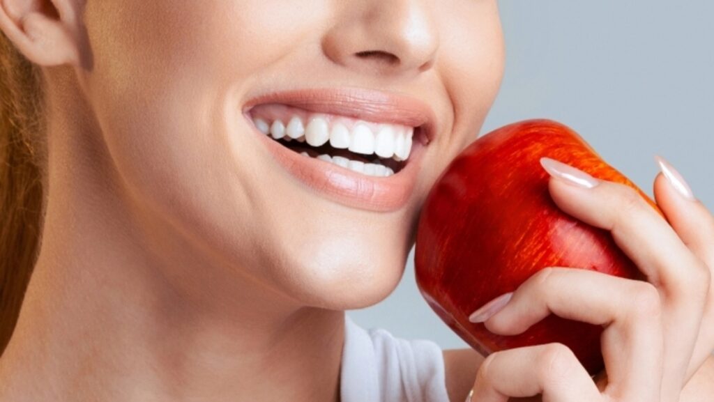 Apples, cheese to garlic: Nutritionist shares 10 foods and drinks with surprising oral health benefits | Health