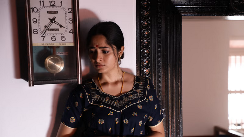 Ayyana Mane review: A tale of mysterious deaths, superstitions, and gods let down by poor writing | Web Series