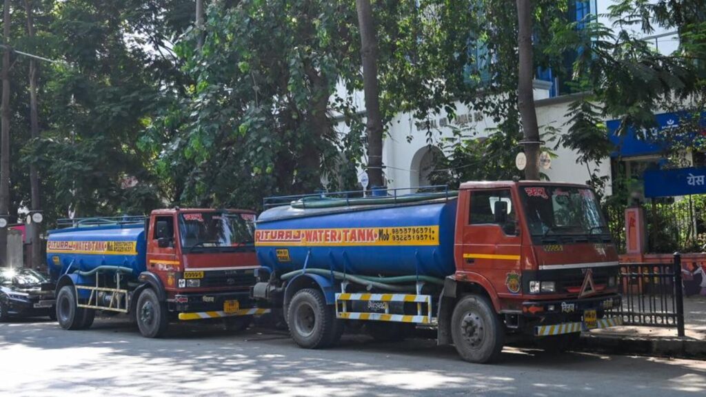 BMC suspends notice to well-owners, but tanker strike still on | Mumbai news