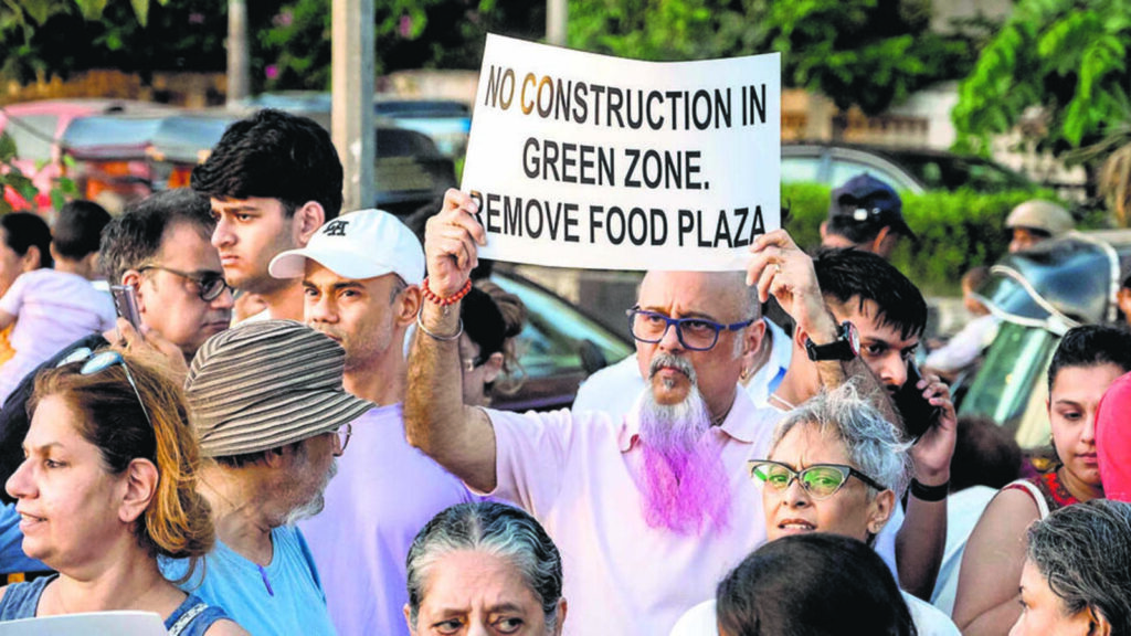 Bandra residents threaten legal action over Khar Danda food plaza | Mumbai news