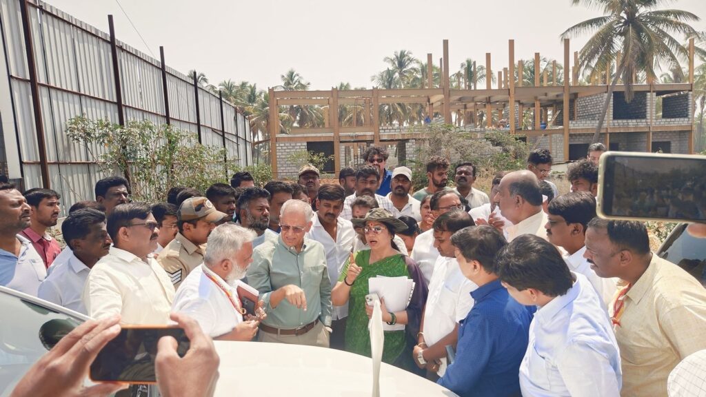Bengaluru residents oppose ₹488 crore flyover, demand metro to Kadugodi via Varthur | Bengaluru