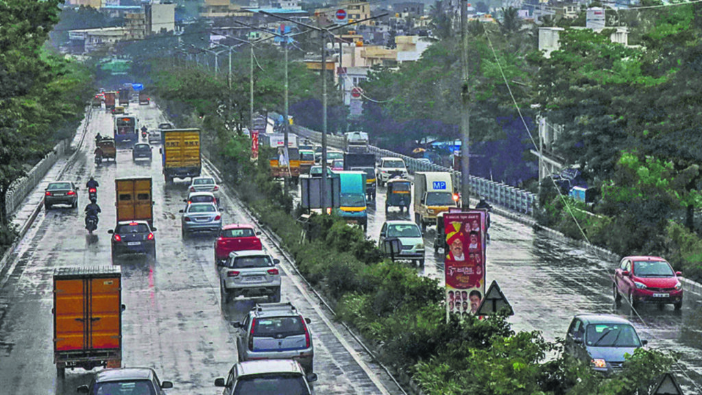 Bengaluru set for rainy start to the week, IMD issues yellow alert | Bengaluru