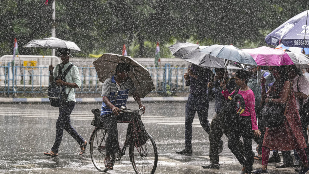 Bengaluru weather update: Light rain, cloudy skies expected over the weekend | Bengaluru