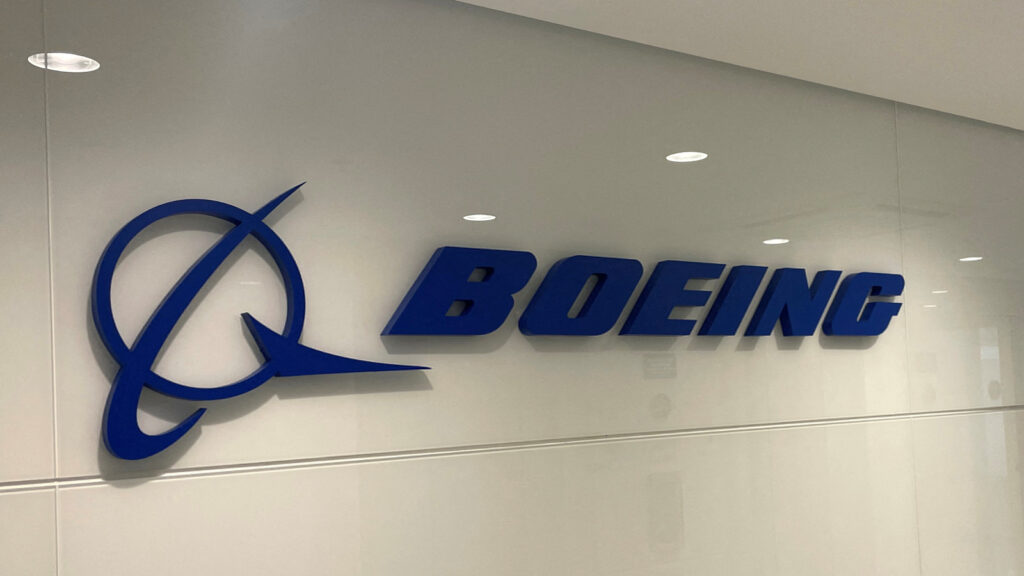 Boeing to sell Jeppesen navigation unit to Thoma Bravo for .6 billion