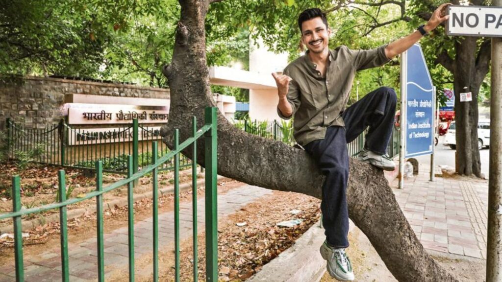 Bollywood actor Amol Parashar recalls his college days at IIT-Delhi: College mein momos pe zinda rehte thay