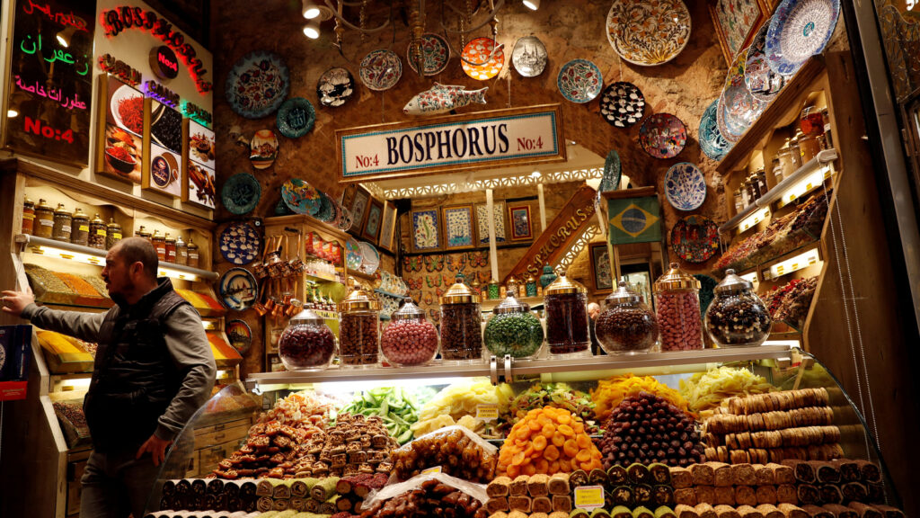 Boutiques to bazaars: 6 best countries for a dream shopping experience | Travel