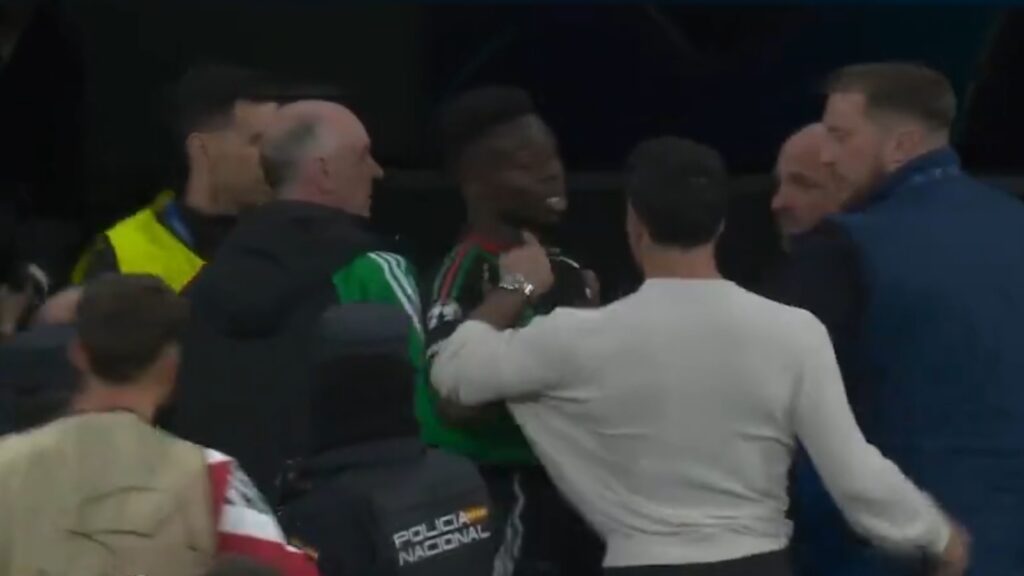 Bukayo Saka grabbed by neck in heated tunnel bust-up with Dani Carvajal after saved Panenka penalty: Watch | Football News