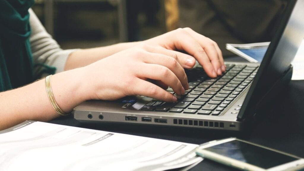 CBSE Entrance Exams Guide 2025: Planning to study Business Management after 12th? Here are 8 entrance exams to consider