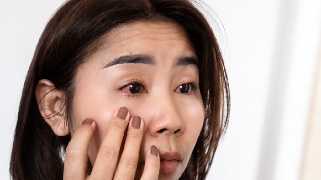 Can menopause cause eye problems? Doctor explains link, shares prevention tips | Health