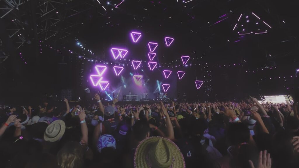 Coachella day 2 lineup: What time are Travis Scott, Charli XCX, and ENHYPEN performing?