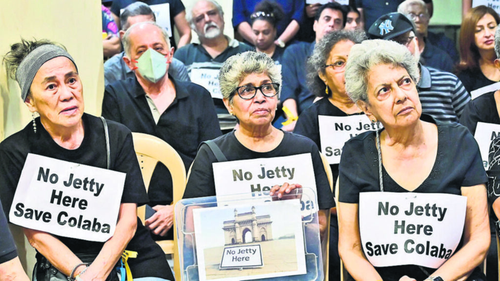 Colaba jetty threatens promenade: Residents | Mumbai news