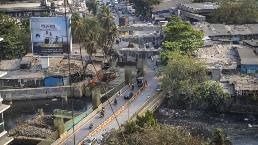 Commuters doubt BMC’s November deadline for Mrinal Tai Gore Flyover extension | Mumbai news