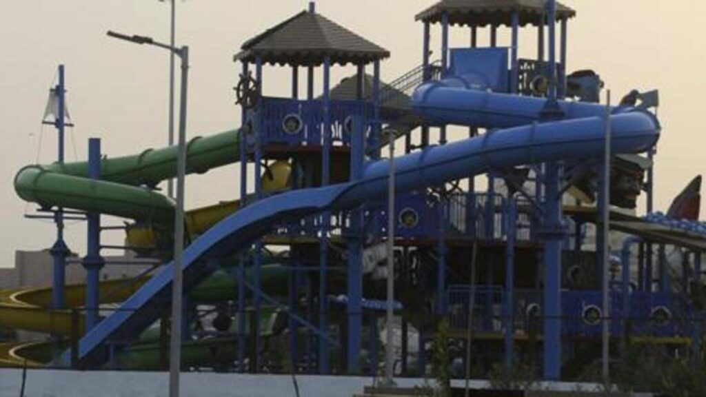 DC assures action against illegal amusement parks, ahatas